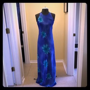 Fully lined maxi dress w/matching shawl